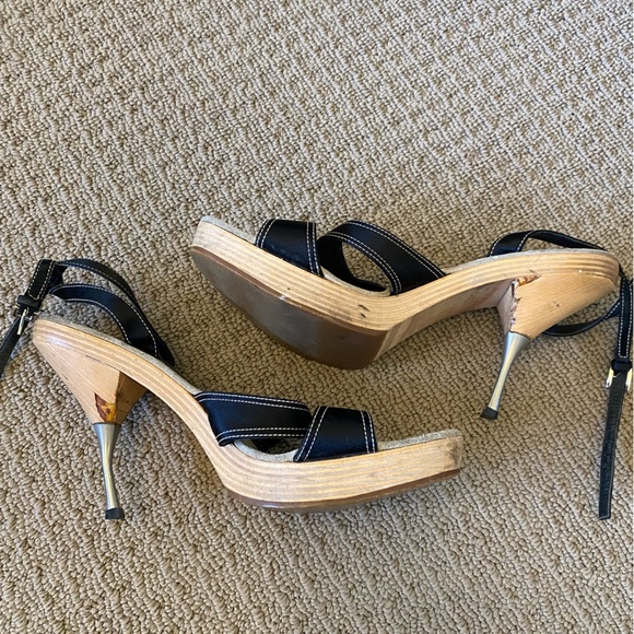 Size 10 Prada leather , wood , metal heel , high heels - Picture 9 of 11